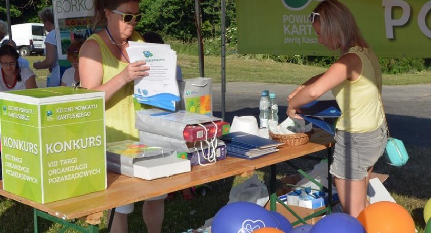 Powiat. Konkurs dla organizacji na nazwę i program targów NGO