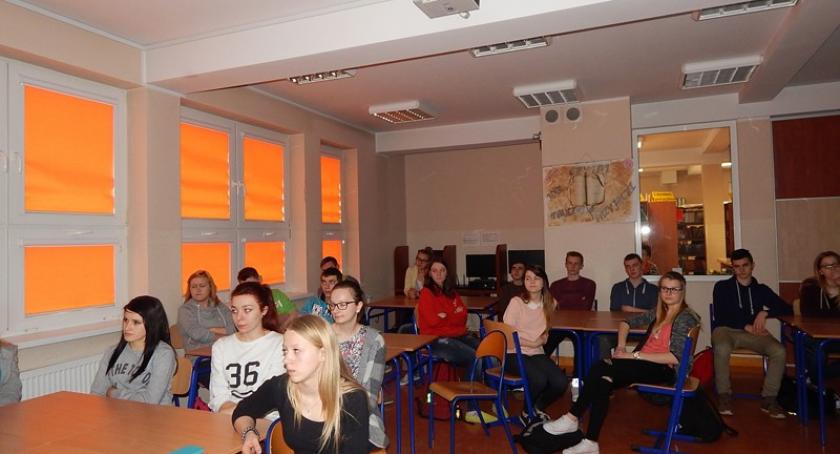 Sierakowice. W ZSP dyskutowali o dopalaczach