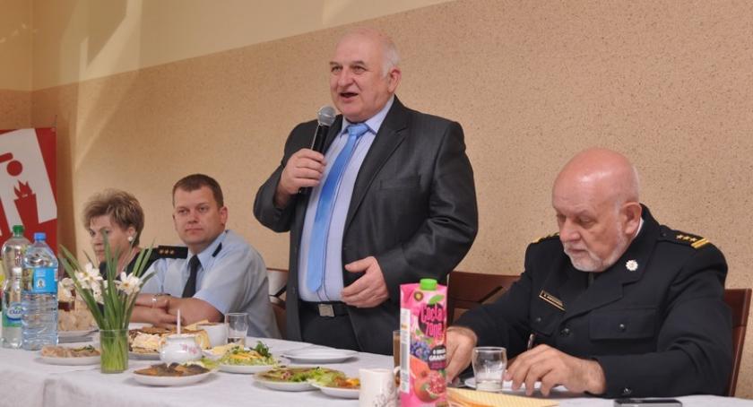 Emerytowani strażacy uczcili dzień św. Floriana