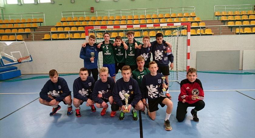 Awans młodych szczypiornistów Cartusii do półfinału Mistrzostw Polski