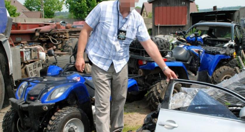 Znaleziono dziuplę samochodową