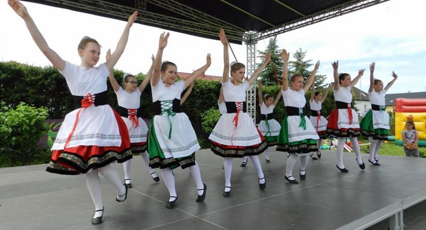 Leźno. Festyn rodzinny z kajakarzami, muzyką i konkursami