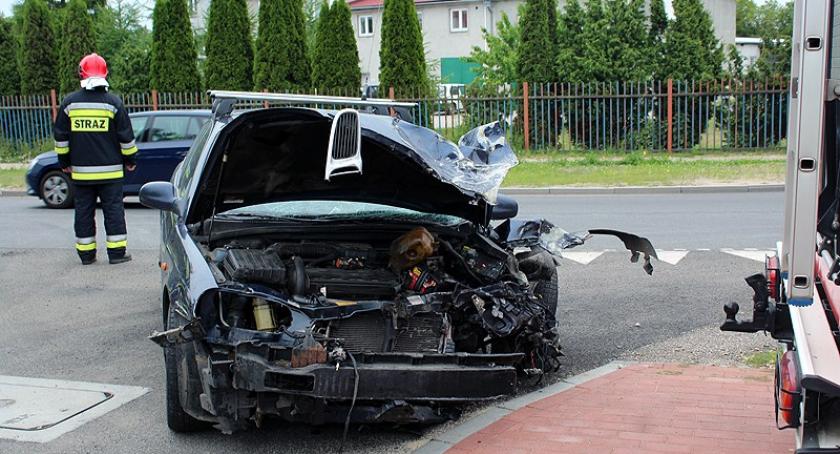Chwaszczyno. Zderzenie daewoo z ciężarówką