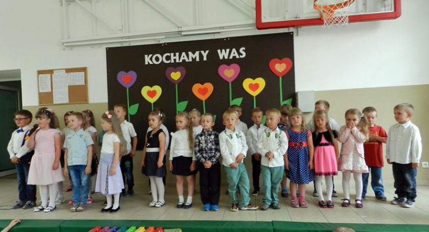 Borkowo. Święto Rodzica z niecodzienną laurką od dzieci
