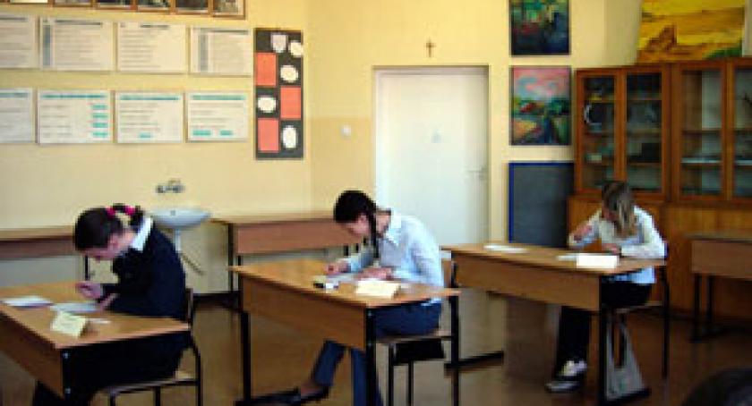 Powiatowy Konkurs Wiedzy o Życiu i Działalności Księdza Infułata dr Antoniego Liedtke