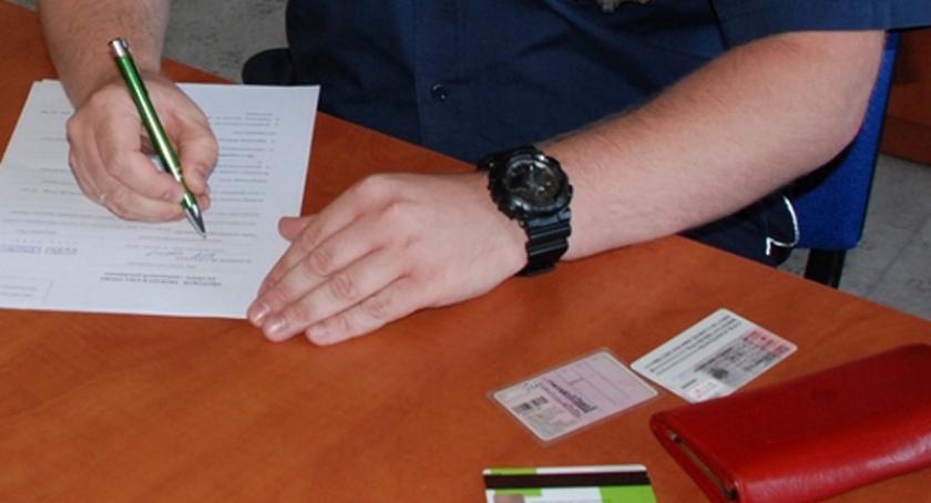 Kartuzy. Ukradła portfel, grozi jej nawet do 5 lat pozbawienia wolności
