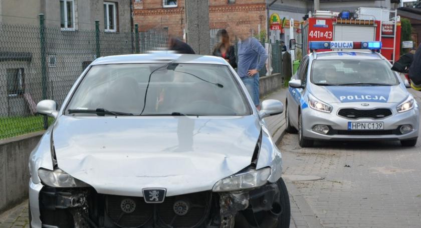 Dzierżążno. Kolizja na ul. Kartuskiej