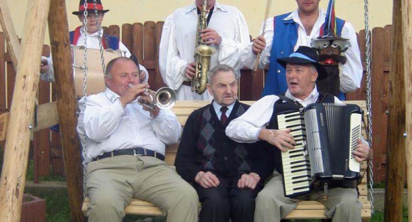 100 lat to za mało