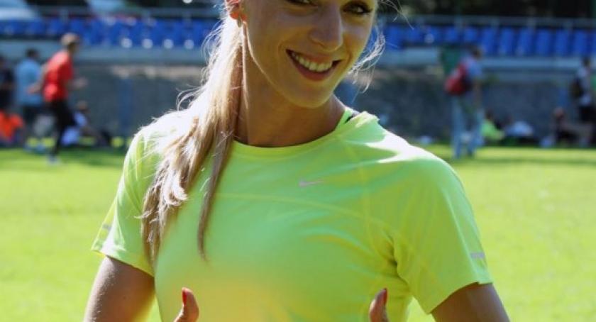 Angelika Cichocka w półfinale biegu na 800 metrów!
