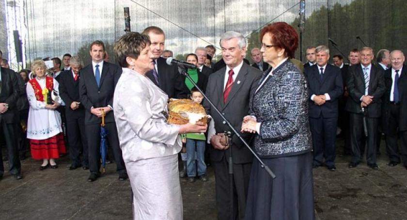 Rolnicy dziękowali za tegoroczne plony. Dożynki Powiatu Kartuskiego 2010