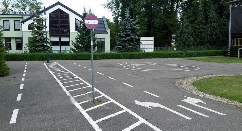 Kartuzy. Jak uczyć dzieci zasad ruchu drogowego, kiedy w miasteczku jest tylko kilka znaków?