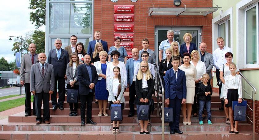 Sierakowice. Nagrody i odznaczenia dla najlepszych uczniów