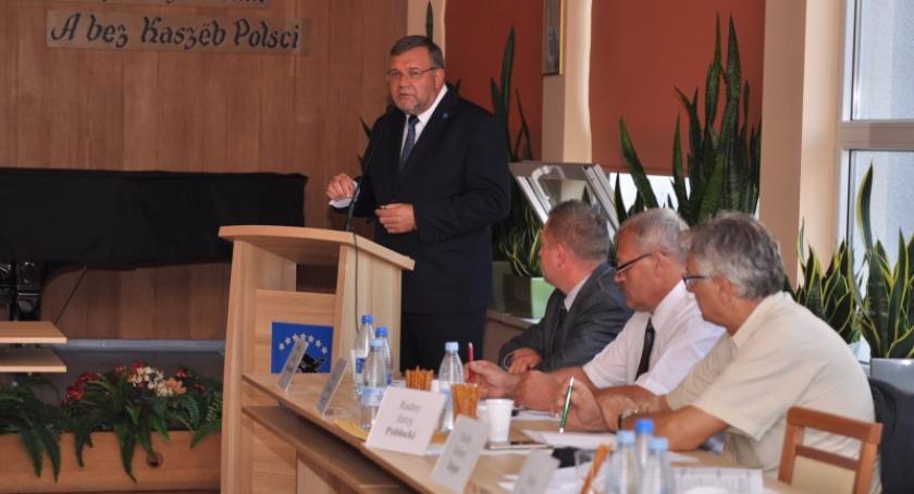 Kartuzy. Burmistrz obiecuje miliony. Do budżetu mają spłynąć rekordowe dotacje