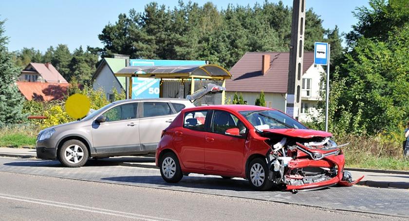 Dwa wypadki na drogach powiatu - w Kiełpinie i  Baninie