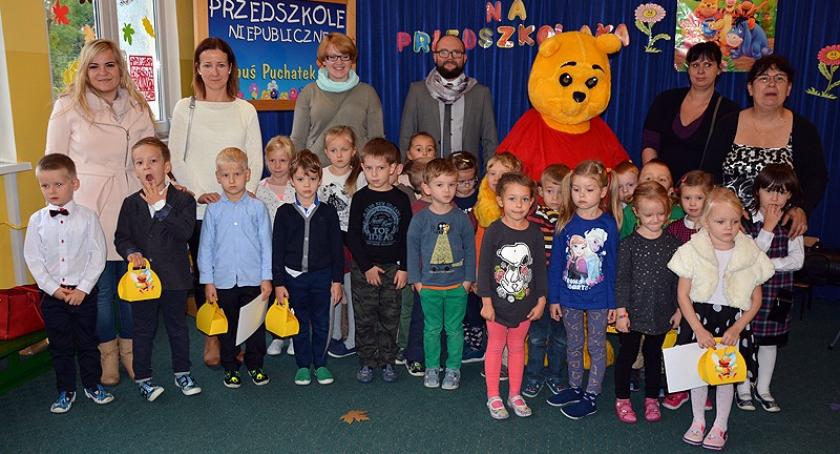 Milusińscy z przedszkola Kubuś Puchatek pasowani na przedszkolaków