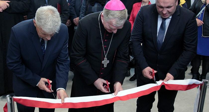 Stężyca. Nowy Urząd Gminy uroczyście otwarty