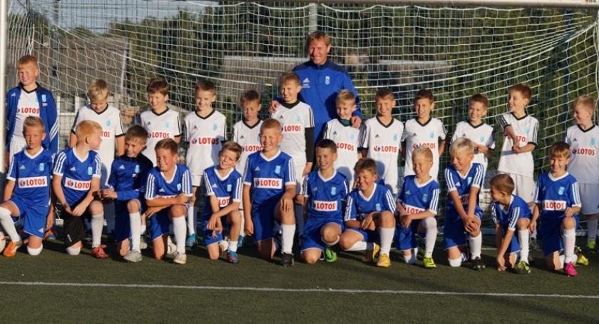 Młodzi piłkarze Raduni świetnie spisali się w Lidze Juniorów E 2