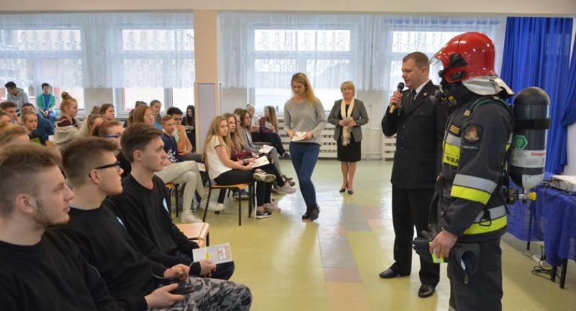 Kartuzy. Z młodzieżą o cichym zabójcy