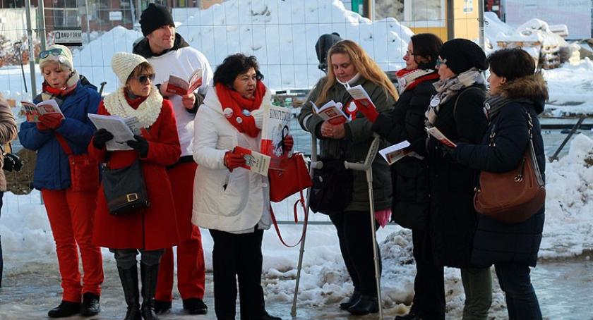 Kartuzy. Komitet Obrony Demokracji spotkał się z mieszkańcami
