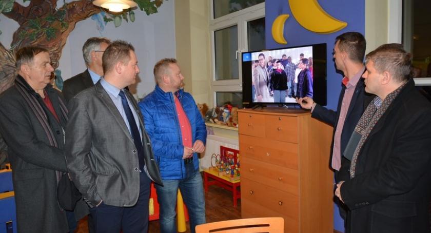 Mikołajkowy gest radnych dla małych pacjentów kartuskiego szpitala