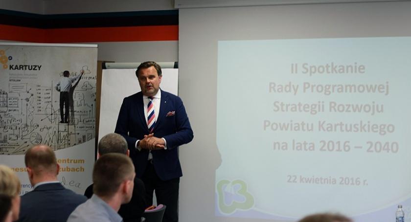 Projekt Strategii Rozwoju Powiatu Kartuskiego już gotowy - wnieś do niego swoje uwagi