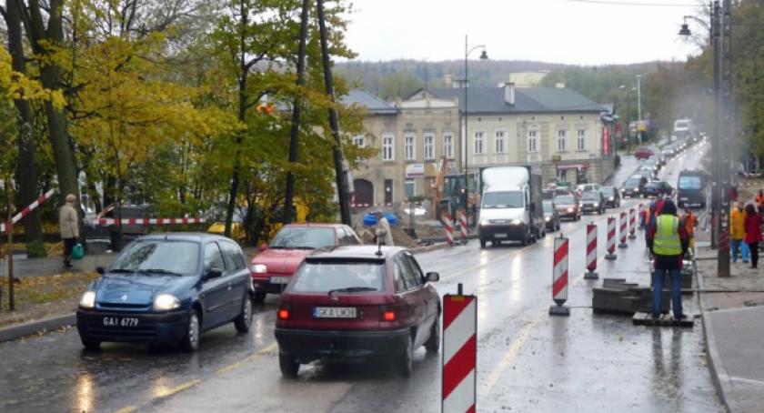 Kartuzy. Ulica Jeziorna zamknięta