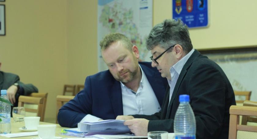 Dzierżążno. Jest zgoda na parking przy PKP - burmistrz: 