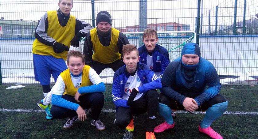 Sierakowice. Nowy rok śpiewająco i na sportowo