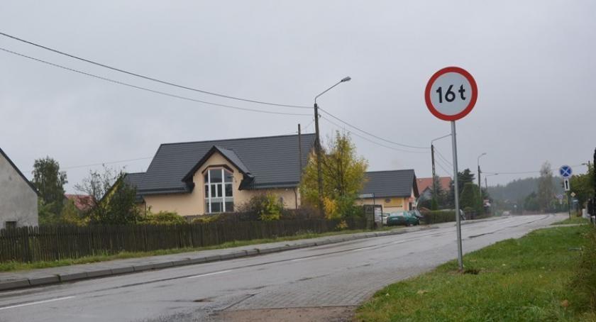 Koniec wojny o ciężarówki? Samorządy idą na ustępstwa