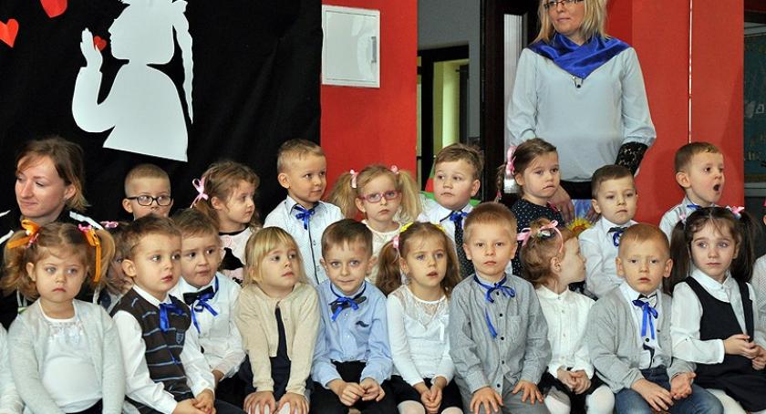 Święto Babci i Dziadka w przedszkolu Smerfy w Stężycy
