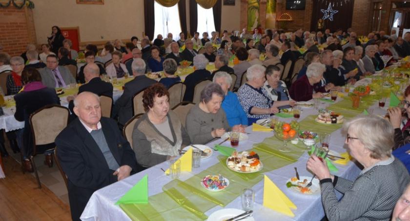 Sierakowice. Około 300 osób bawiło się na dorocznym Dniu Seniora