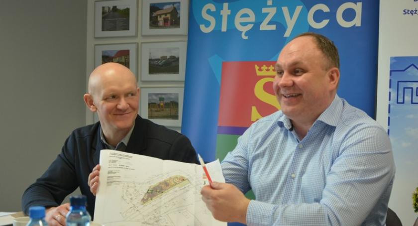 Gm. Stężyca. Ruszyła budowa ścieżek rowerowych. Do września powstanie ich ponad 17 km