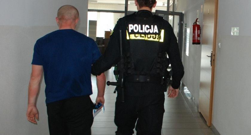 Kartuzy. Pięciu kibiców zatrzymanych za awantury na meczu