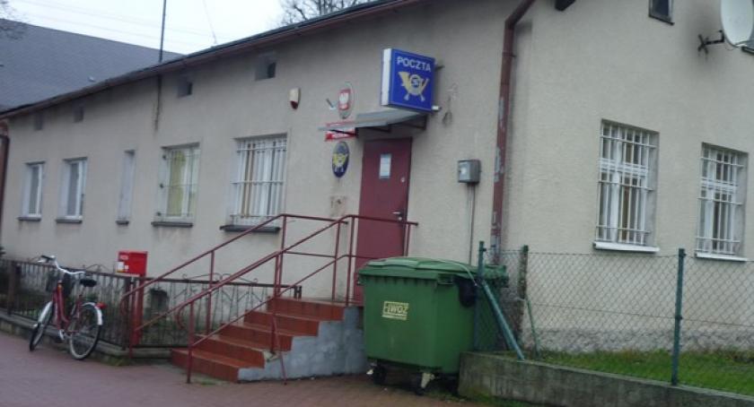 Pracownica poczty okradała klientów