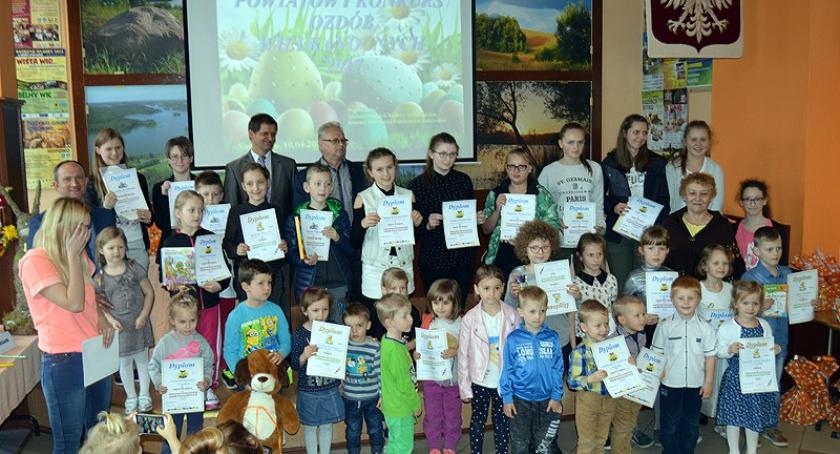 Somonino. Konkurs na najpiękniejsze wielkanocne ozdoby i palmy