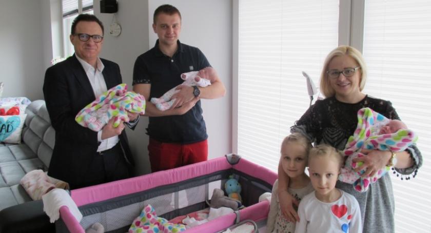 Natalia, Natasza i Nina - na świat przyszły pierwsze trojaczki w gminie Przodkowo
