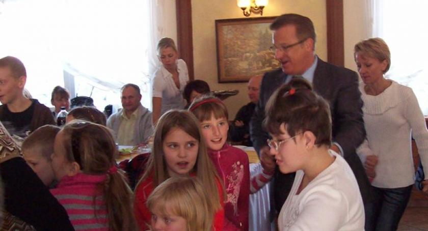 Przodkowo. Biesiada integracyjna dla dzieci zdrowych i niepełnosprawnych