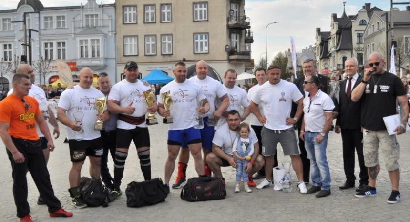 Maciej Hirsz zwycięzcą Pucharu Polski Strongman w Kartuzach. Sędziował Mariusz Pudzianowski