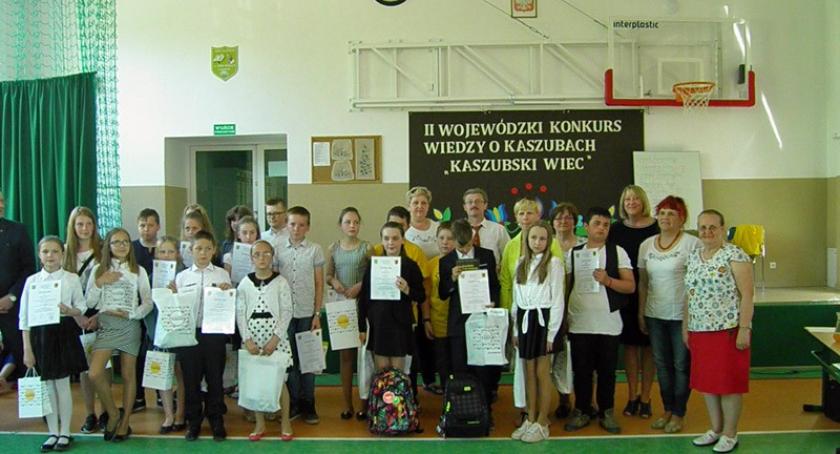 Borkowo. Kaszubski Wiec - II Wojewódzki Konkurs Wiedzy o Kaszubach