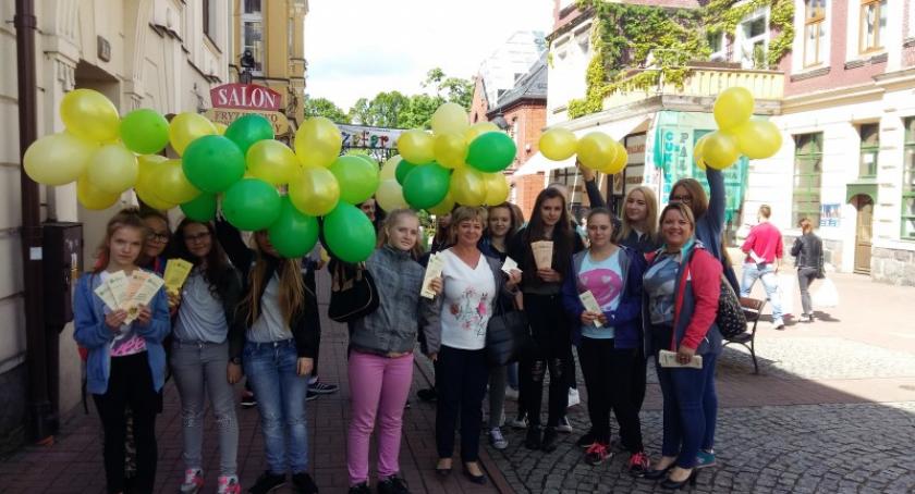 Uczniowie z Somonina kreują modę na zdrowie
