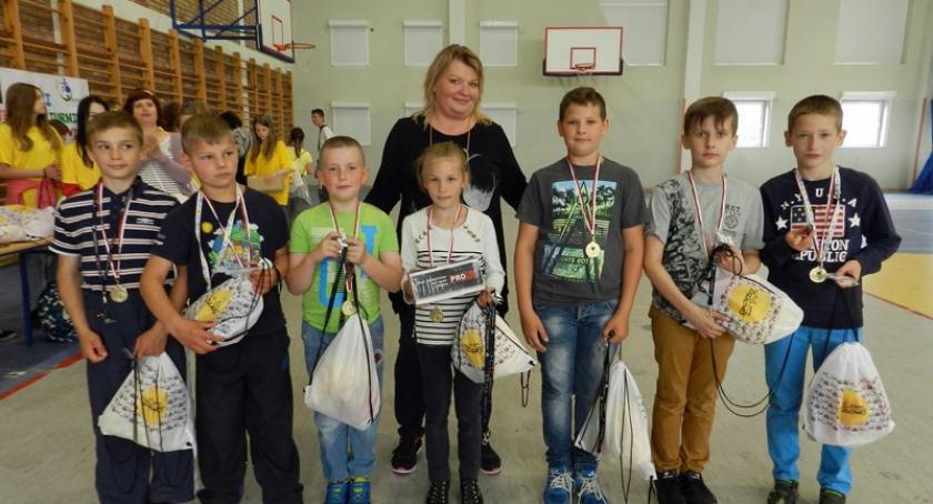 Żukowo. Dzieci i młodzież niepełnosprawna bawiły się na turnieju gier i zabaw ruchowych