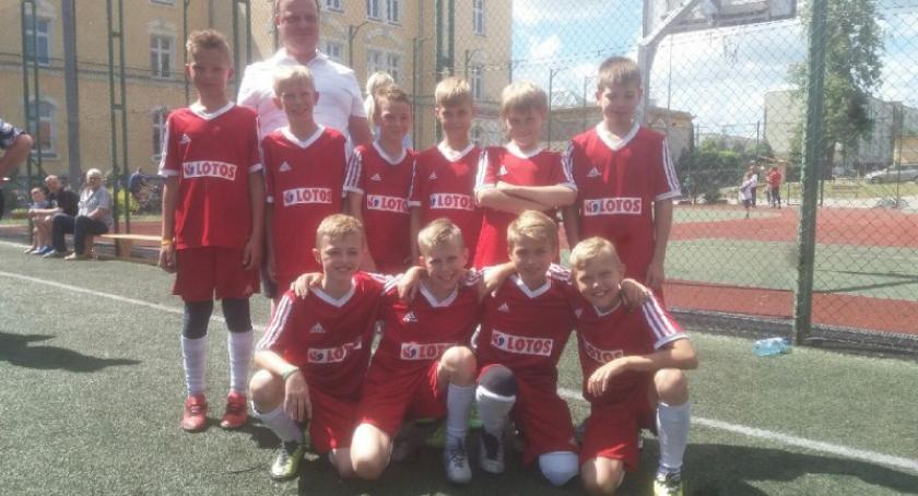 Młodzi piłkarze Radunii z brązem na turnieju Legia Bart 2017