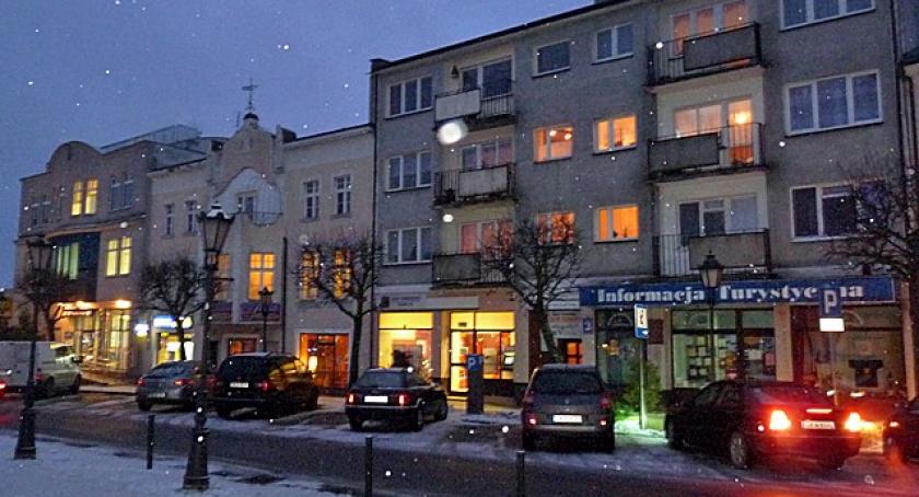 Kto odpowie za wypadek z bryłą lodu?