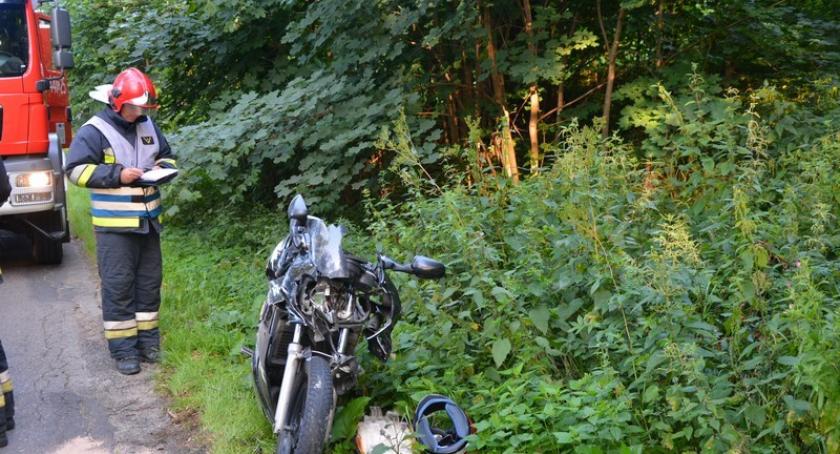 Grzybno. Zderzenie motocykla z volkswagenem