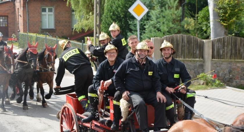 Szymbark. V Wielka Parada Konnych Sikawek Strażackich
