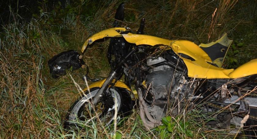 Mirachowo-Bącz. Motocykl uderzył w opla