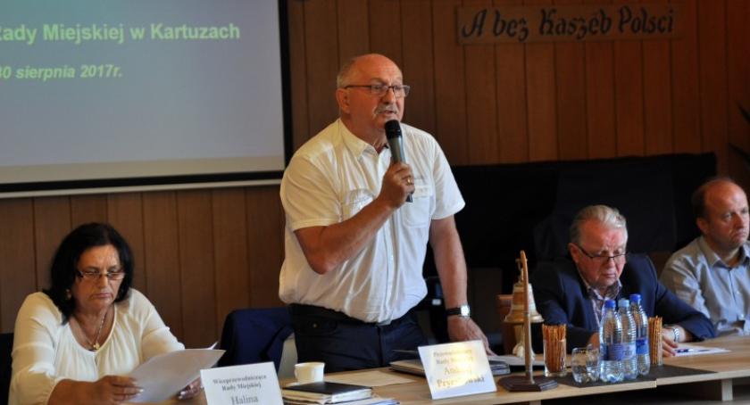 Kartuzy. Burzliwa kłótnia o zmienioną nazwę ulicy