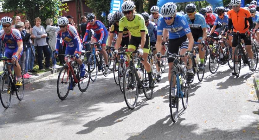Ponad 400 zawodników wystartowało w Cyklo Kartuzy 2017
