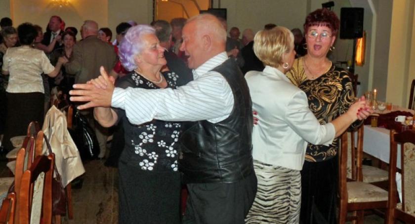 Kartuzy. Roztańczeni seniorzy
