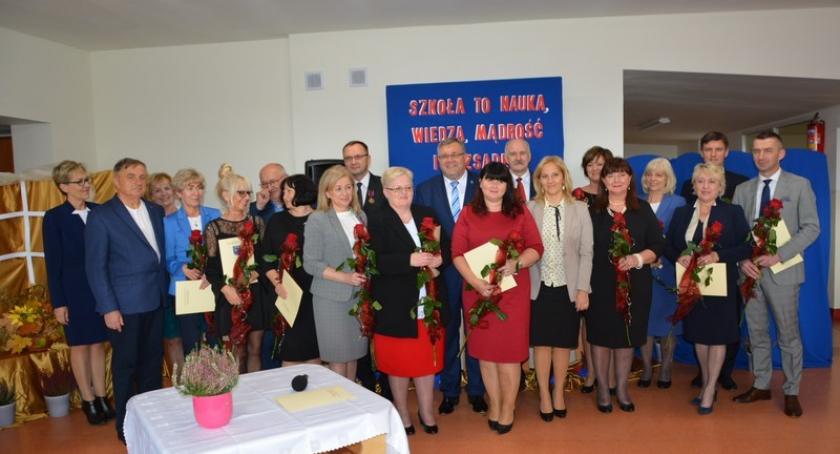 Gm. Kartuzy. Nagrody i podziękowania dla nauczycieli z okazji Dnia Edukacji Narodowej